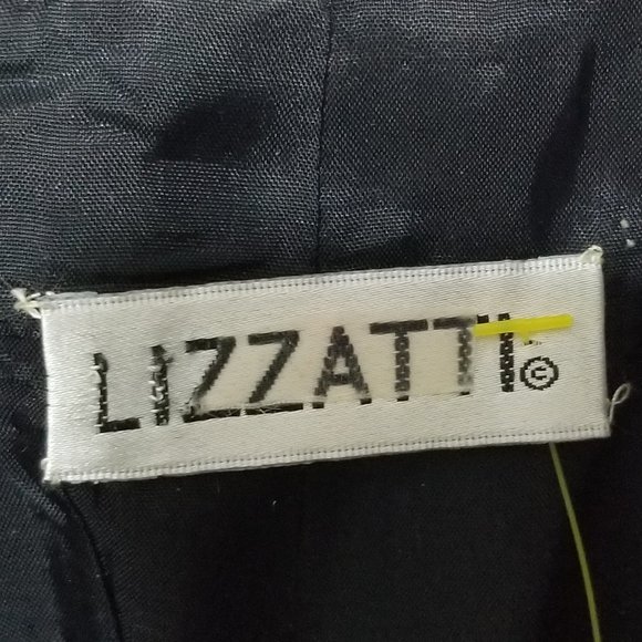 Vintage Lizzantti Shiny Red Jacket 3/4 Sleeve Tailored Slim Fit Four Button - Picture 5 of 13